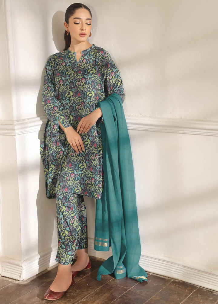 Sahar Printed Viscose Suits Unstitched 3 Piece SHR23VL AW-V1-23-01 - Winter Collection