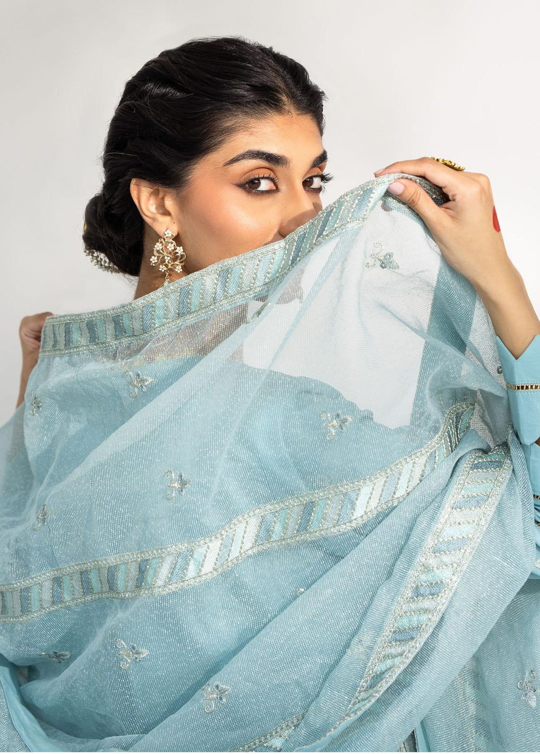 Saheliyaan by Gisele Embroidered Lawn Suits Unstitched 3 Piece GL23S Zimal - Luxury Collection