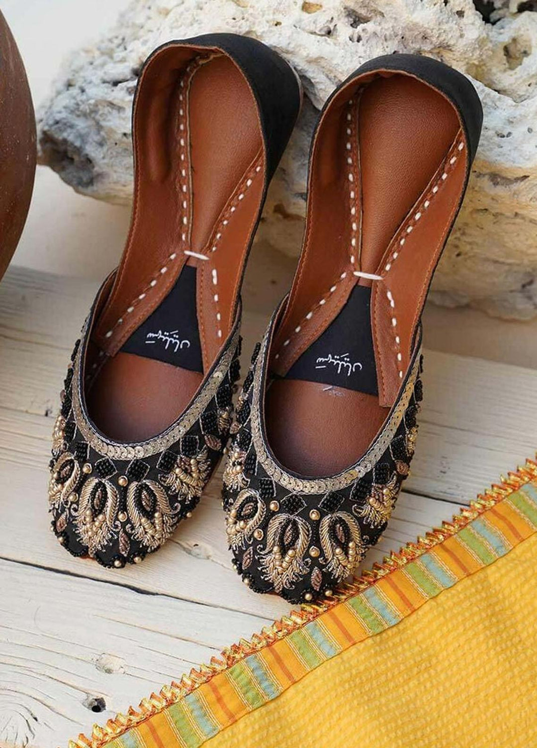 Saheliyan Formal Style Khussa TARZ HEER00TR102