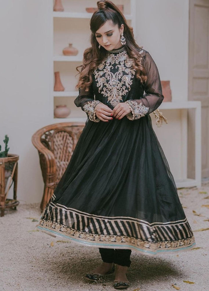 Saheliyan Formal Style Khussa AHINA HEER00AH121