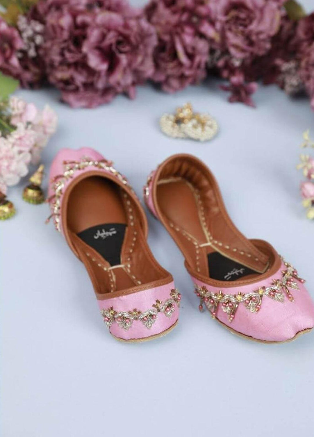 Saheliyan Formal Style Khussa DEL NAZ HEER00DL0129