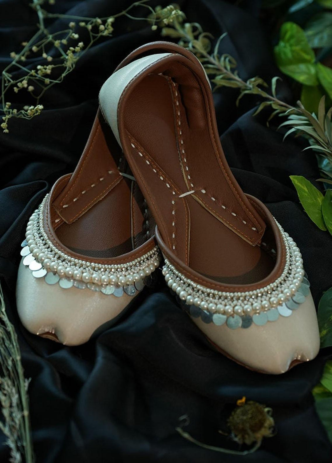 Saheliyan Formal Style Khussa DULAARI KIKLI00KM1129