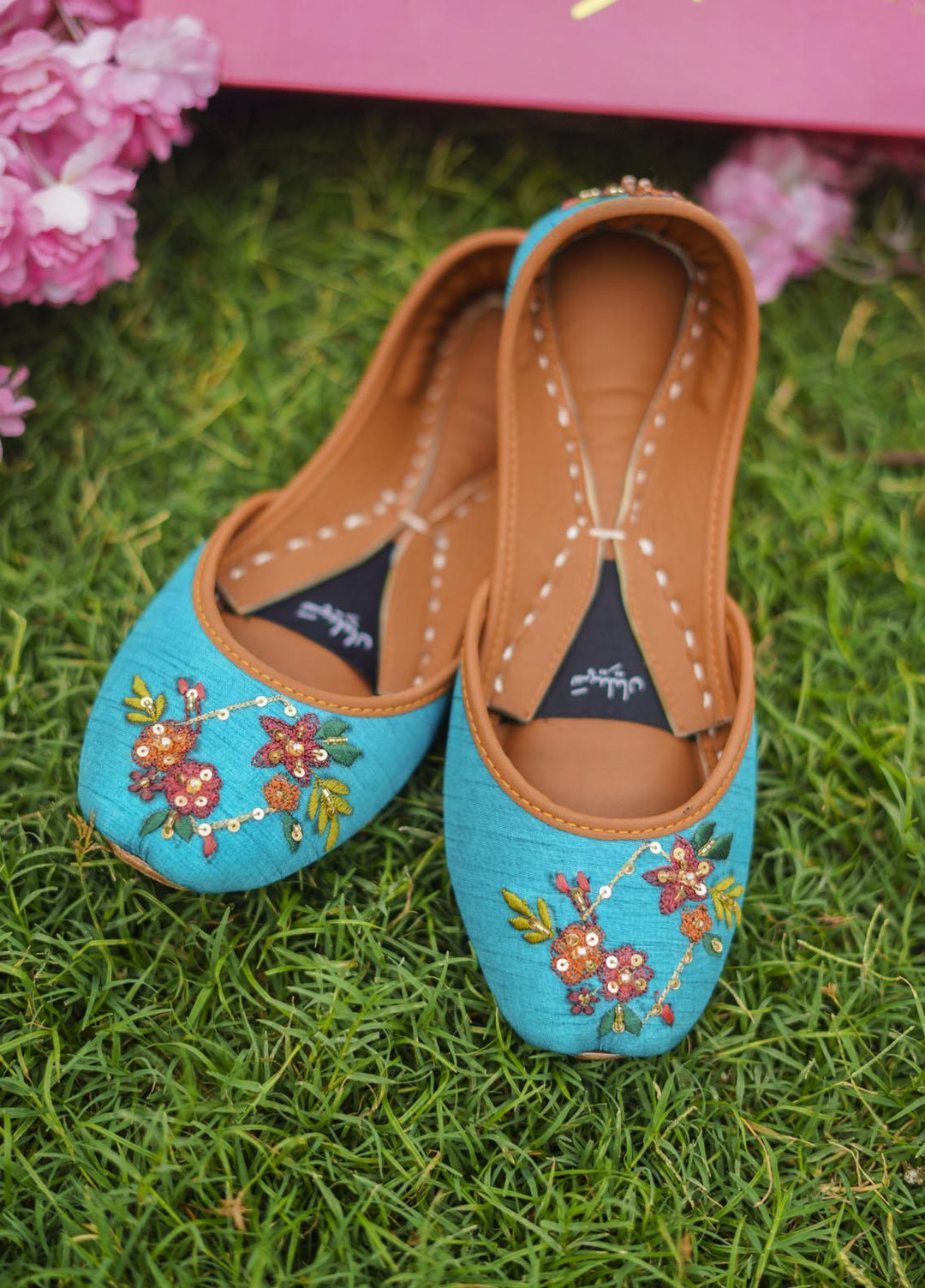 Saheliyan Festive Style  Khussay  PHOOL00BL106 BLUEBELL