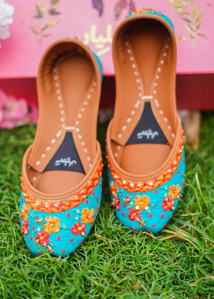 Saheliyan Festive Style  Khussay  Daisy