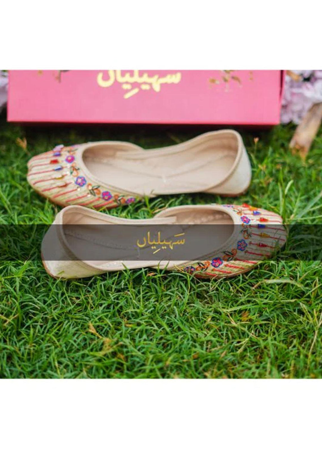 Saheliyan Festive Style  Khussay  Shikar