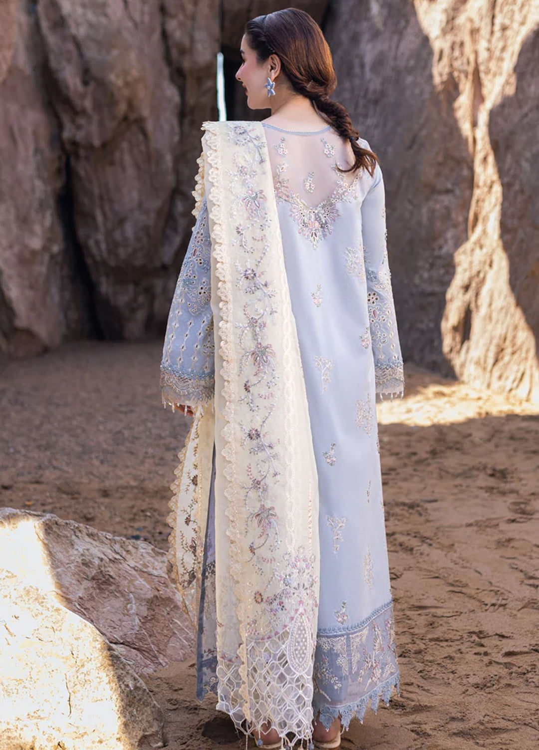 Sahil Kinare by Qalamkar Embroidered Lawn Suits Unstitched 3 Piece QLM24SK FP-04 Firuze - Summer Collection