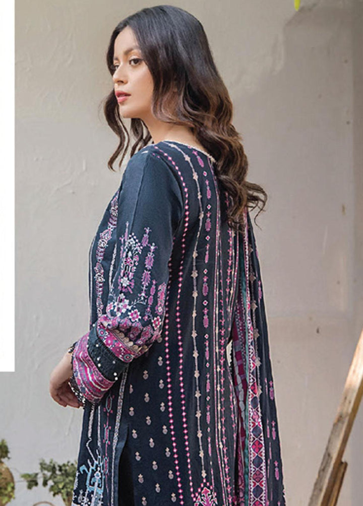 Saira Bano By Humdum Embroidered Lawn Suits Unstitched 3 Piece HD23SB D-06 - Summer Collection
