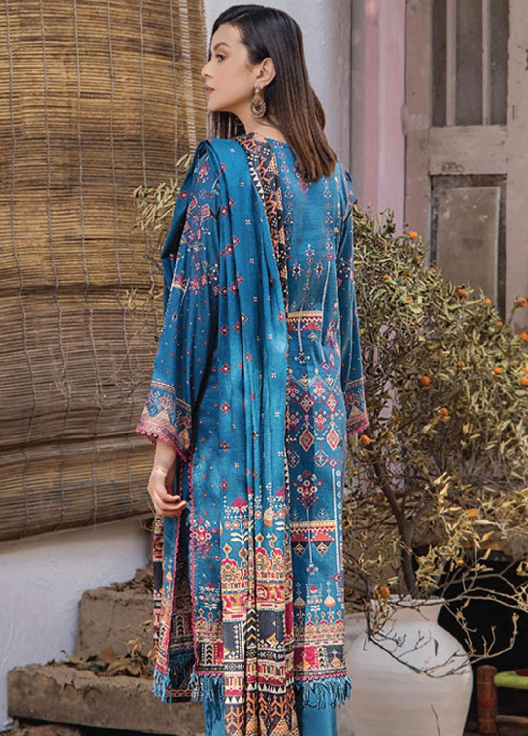 Saira Bano By Humdum Embroidered Lawn Suits Unstitched 3 Piece HD23SB D-08 - Summer Collection