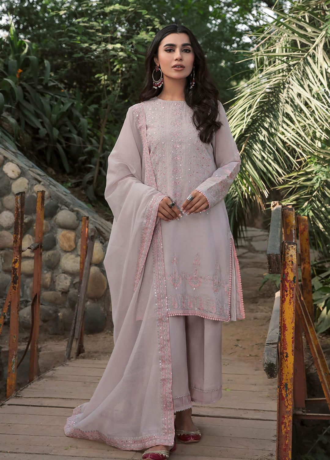 Saira Rizwan Ready to Wear  Cotton Net 4 Piece SR22KGE VASL - B