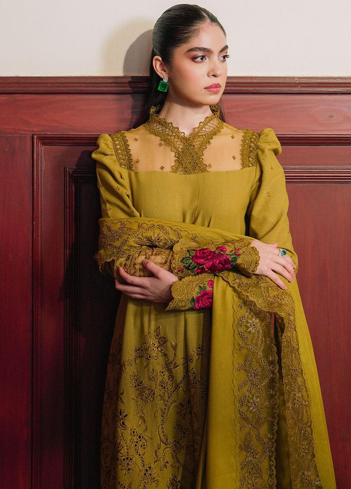 Saira Rizwan Embroidered Khaddar Suits Unstitched 3 Piece SR23WU SR-03 Inaya - Winter Collection