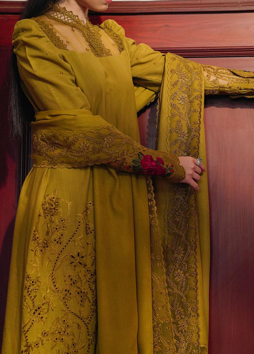 Saira Rizwan Embroidered Khaddar Suits Unstitched 3 Piece SR23WU SR-03 Inaya - Winter Collection