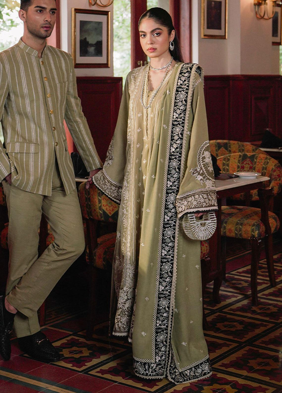 Saira Rizwan Embroidered Karandi Suits Unstitched 3 Piece SR23WU SR-04 Lamisa - Winter Collection