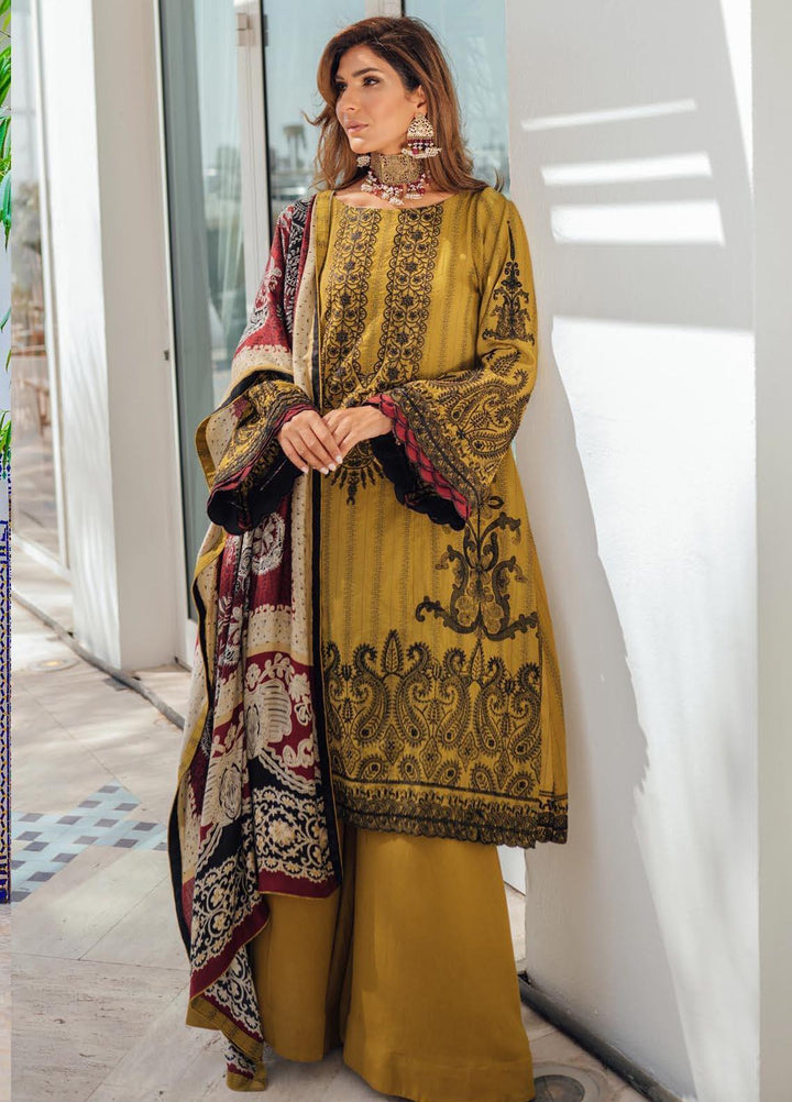 Saira Rizwan Embroidered Cotton Karandi Suits Unstitched 3 Piece SR21W SR-03 ZAREEN - Winter Collection