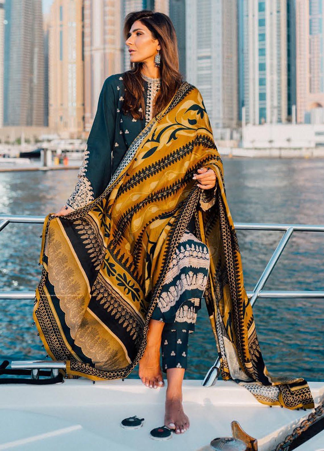 Saira Rizwan Embroidered Khaddar Suits Unstitched 3 Piece SR21W SR-12 ZILLE - Winter Collection
