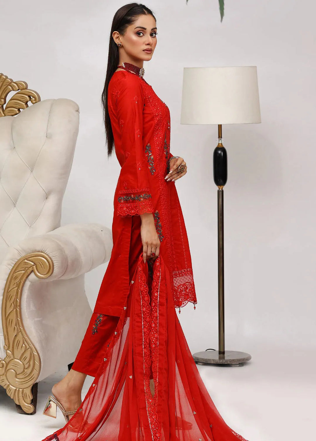 Sajni By Pakdaman Pret Embroidered Lawn 3 Piece Suit D-9902