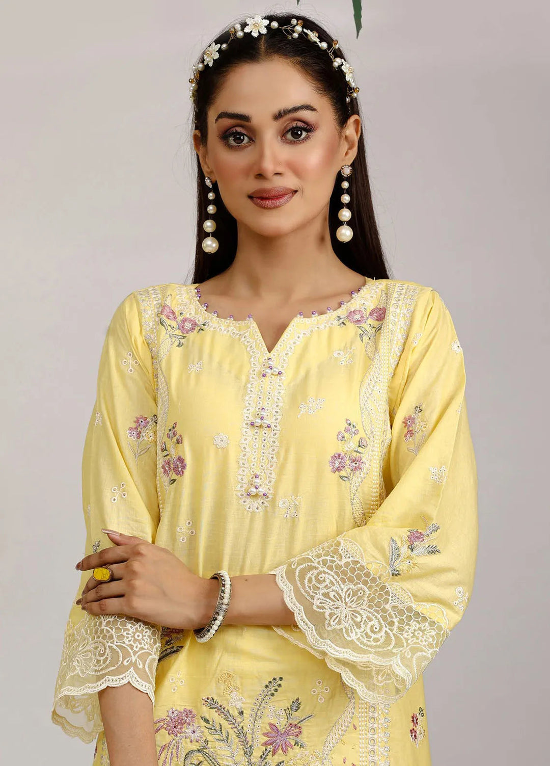 Sajni By Pakdaman Pret Embroidered Lawn 3 Piece Suit D-9903