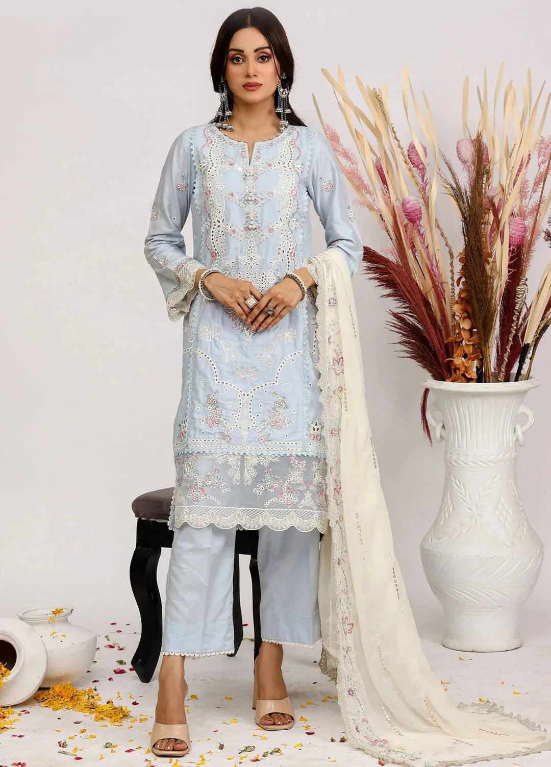 Sajni By Pakdaman Pret Embroidered Lawn 3 Piece Suit D-9906