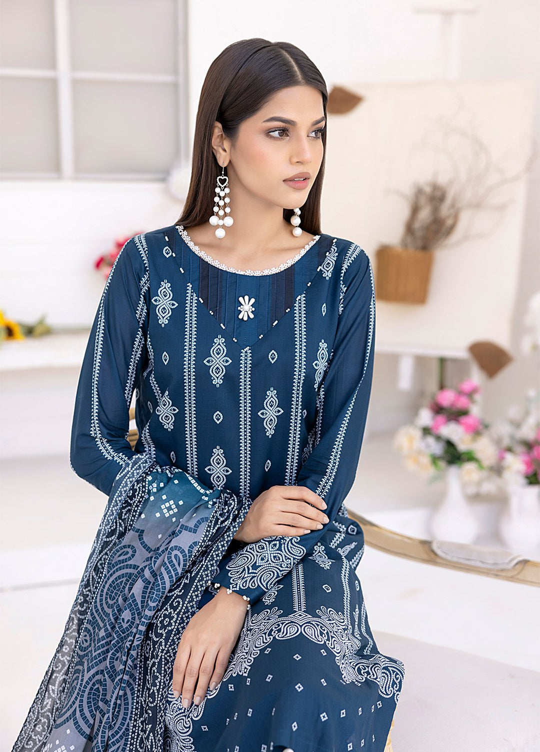 Salietx Printed Lawn Suits Unstitched 3 Piece SSW6U3P262UT - Summer Collection