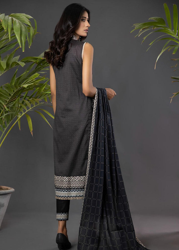 Salina By Regalia Textiles Printed Lawn Suits Unstitched 3 Piece RGT22BW 01 - Summer Collection