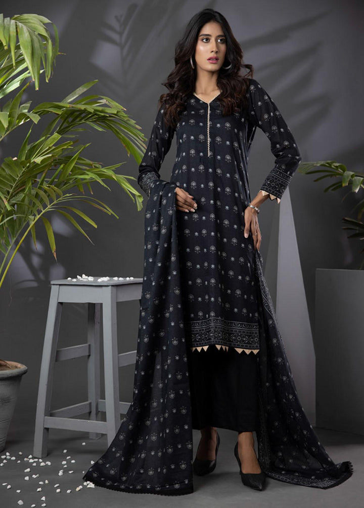 Salina By Regalia Textiles Printed Lawn Suits Unstitched 3 Piece RGT22BW 12 - Summer Collection