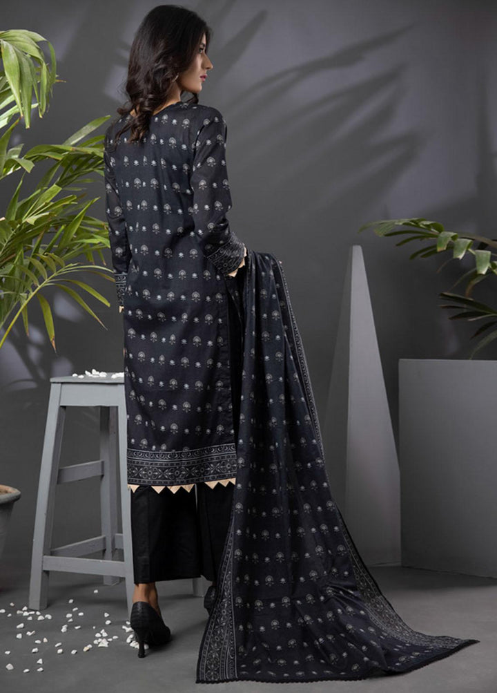 Salina By Regalia Textiles Printed Lawn Suits Unstitched 3 Piece RGT22BW 12 - Summer Collection