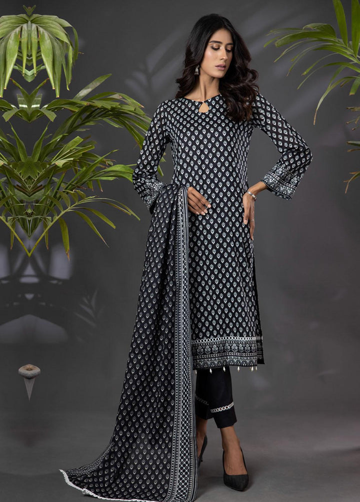 Salina By Regalia Textiles Printed Lawn Suits Unstitched 3 Piece RGT22BW 02 - Summer Collection