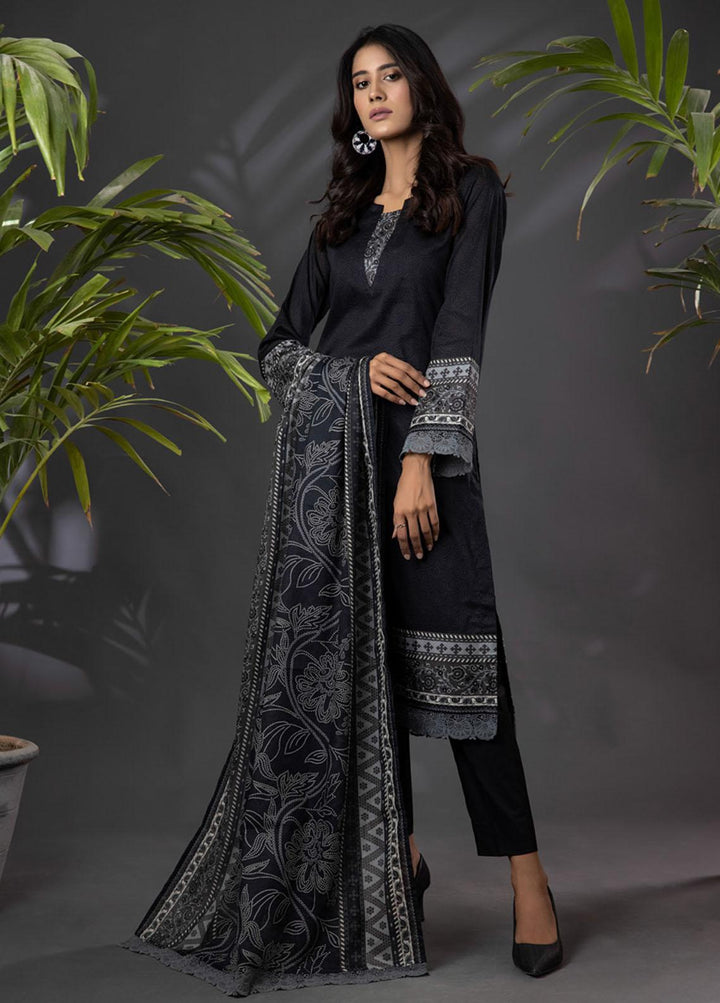 Salina By Regalia Textiles Printed Lawn Suits Unstitched 3 Piece RGT22BW 04 - Summer Collection