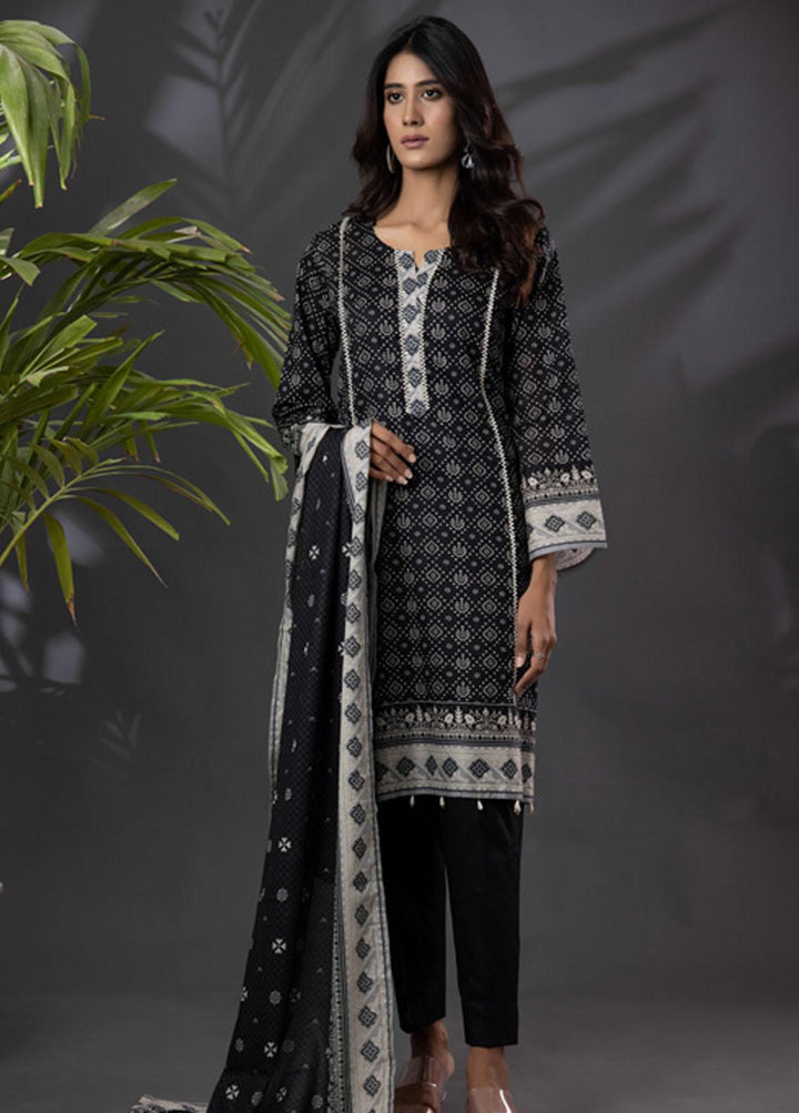 Salina By Regalia Textiles Printed Lawn Suits Unstitched 3 Piece RGT22BW 05 - Summer Collection