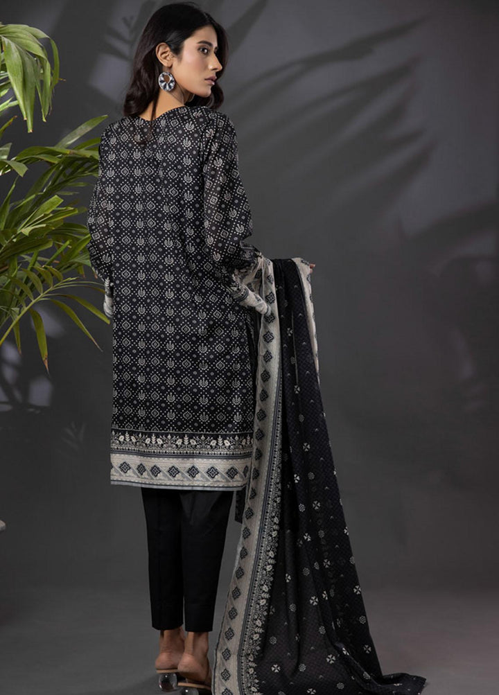 Salina By Regalia Textiles Printed Lawn Suits Unstitched 3 Piece RGT22BW 05 - Summer Collection