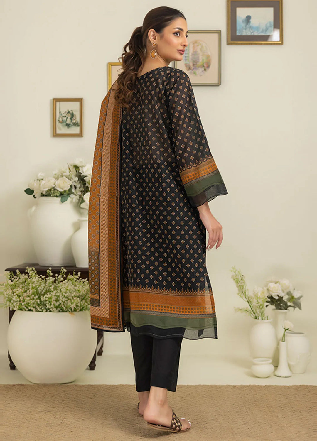 Salina By Regalia Printed Cotton Suit Unstitched 3 Piece RGT24SS3 SPC3-10 - Mid Summer Collection