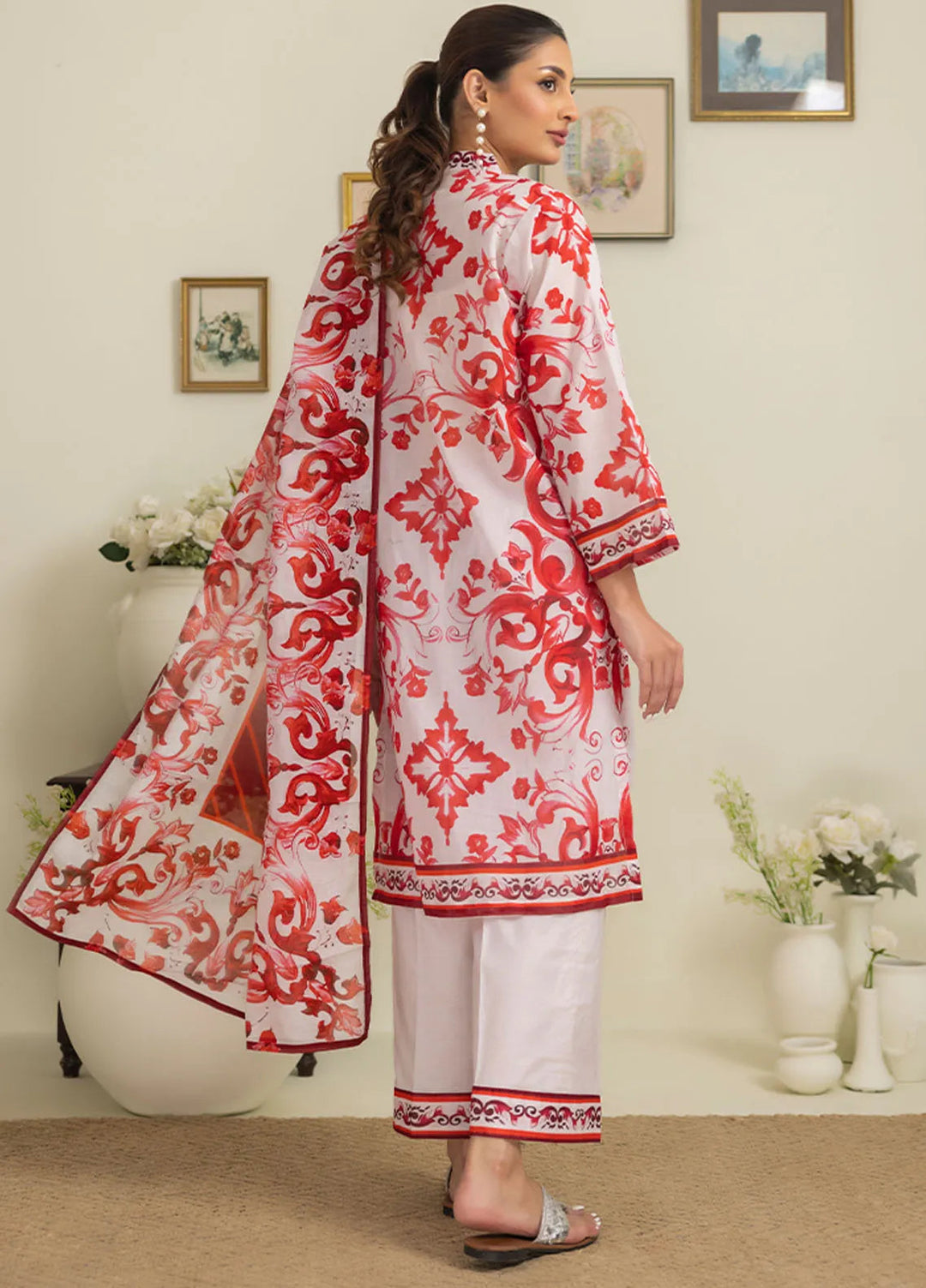 Salina By Regalia Printed Cotton Suit Unstitched 3 Piece RGT24SS3 SPC3-8 - Mid Summer Collection