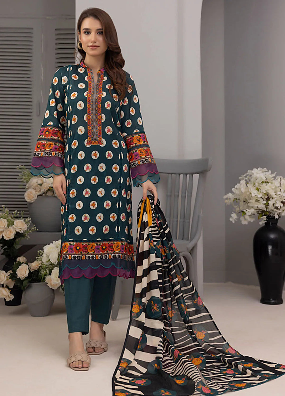 Salina by Regalia Textiles Printed Cotton Suit Unstitched 3 Piece RGTSSV4 D-10 - Mid Summer Collection