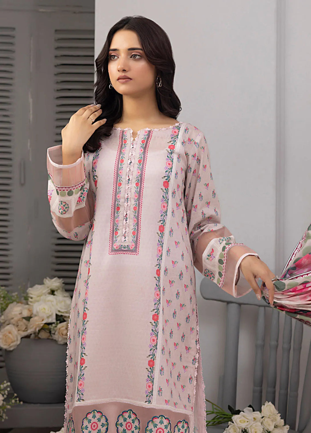 Salina by Regalia Textiles Printed Cotton Suit Unstitched 3 Piece RGTSSV4 D-4 - Mid Summer Collection