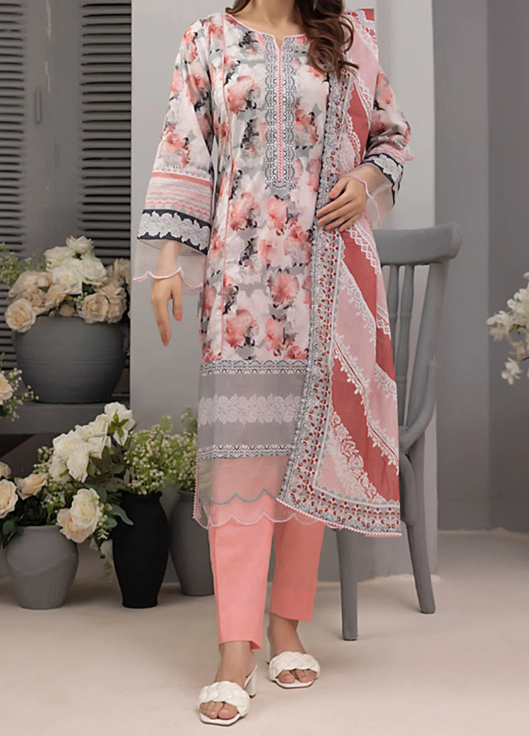 Salina by Regalia Textiles Printed Cotton Suit Unstitched 3 Piece RGTSSV4 D-5 - Mid Summer Collection