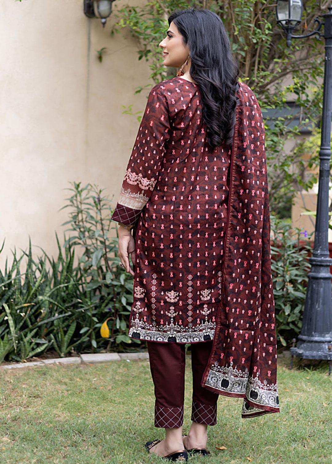 Salina By Regalia Textile Printed Lawn Suits Unstitched 3 Piece RGT24SS SS-3 - Summer Collection