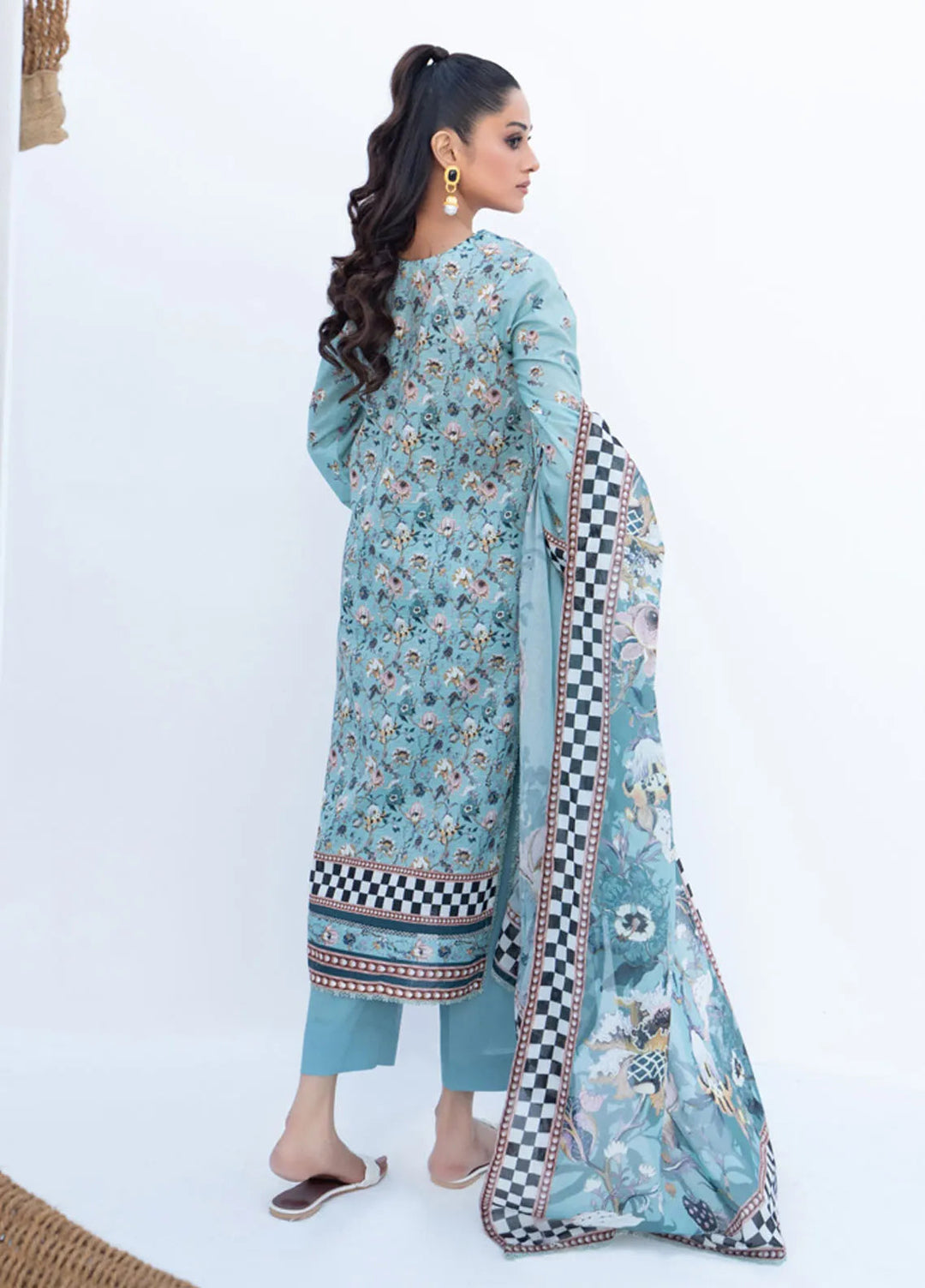 Salina by Regalia Textile Printed Lawn Suits Unstitched 3 Piece RGT25SBD D-02 - Summer Collection