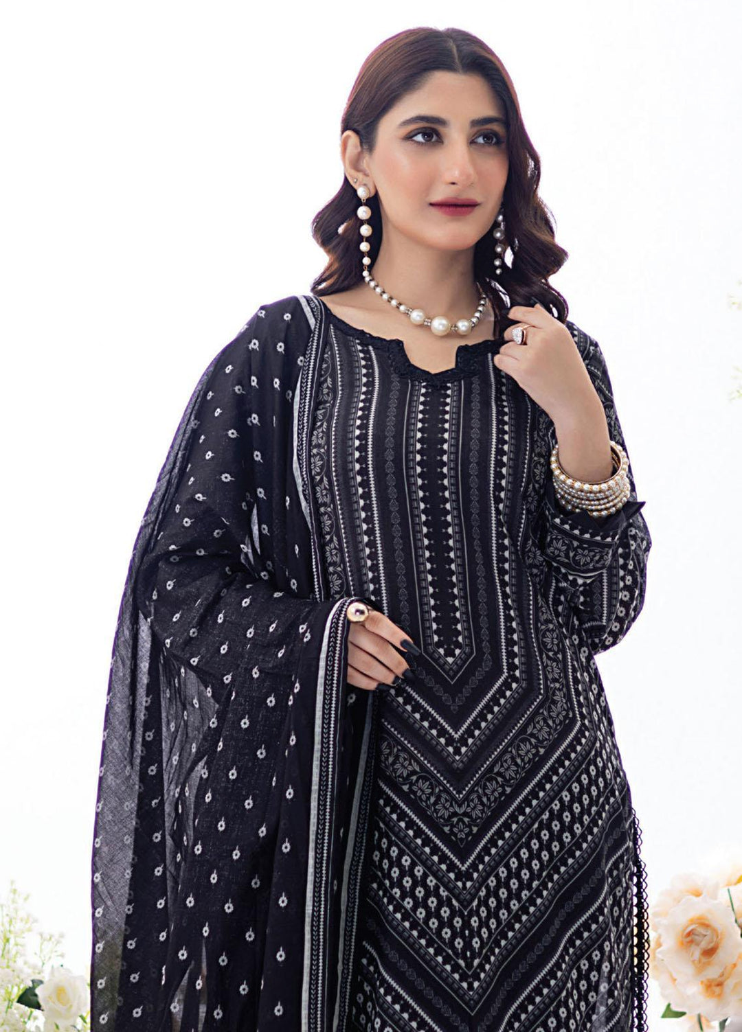 Salina By Regalia Textiles Printed Lawn Suits Unstitched 3 Piece RGT23BW-V2 D-01 - Summer Collection