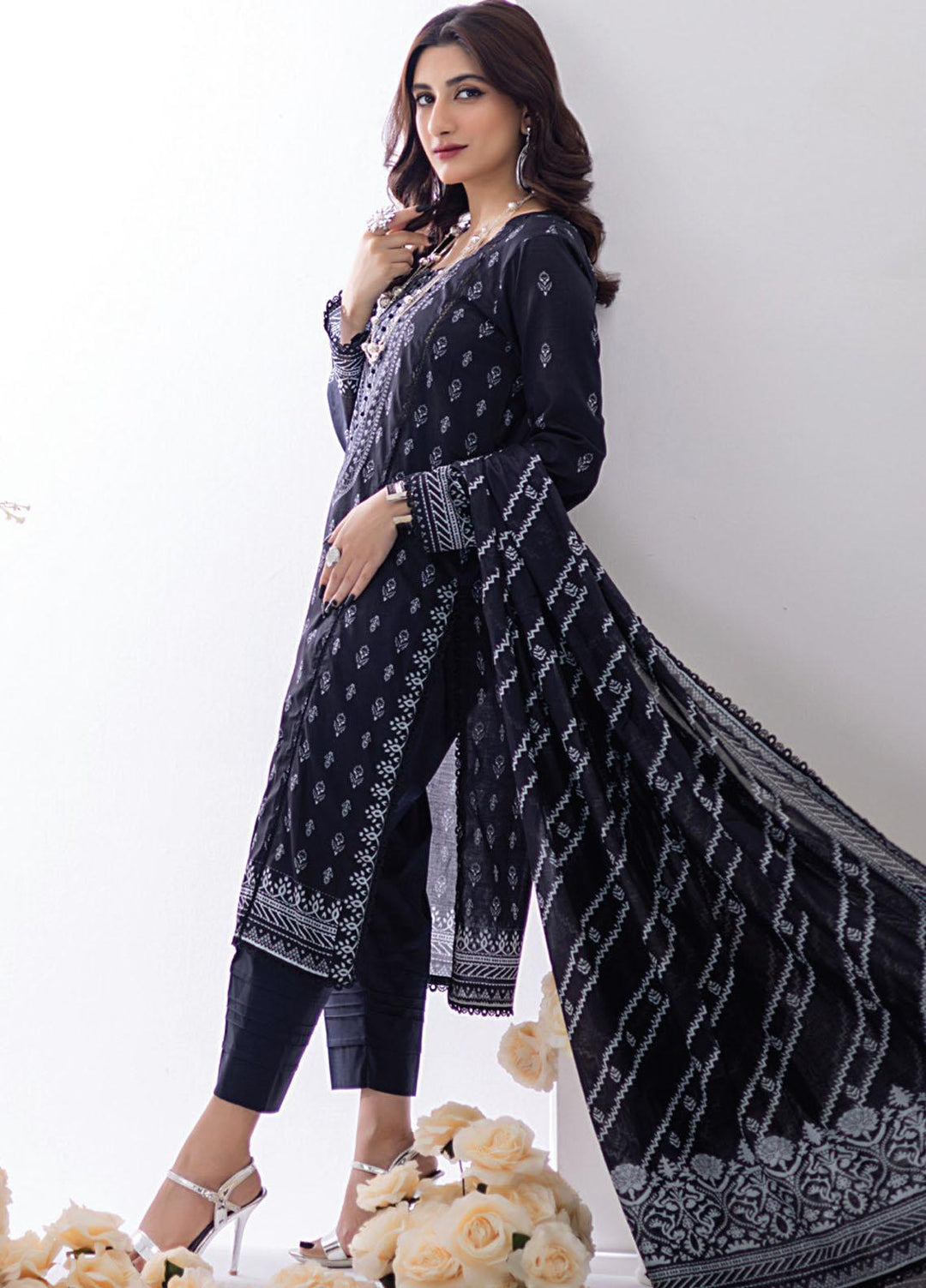 Salina By Regalia Textiles Printed Lawn Suits Unstitched 3 Piece RGT23BW-V2 D-04 - Summer Collection