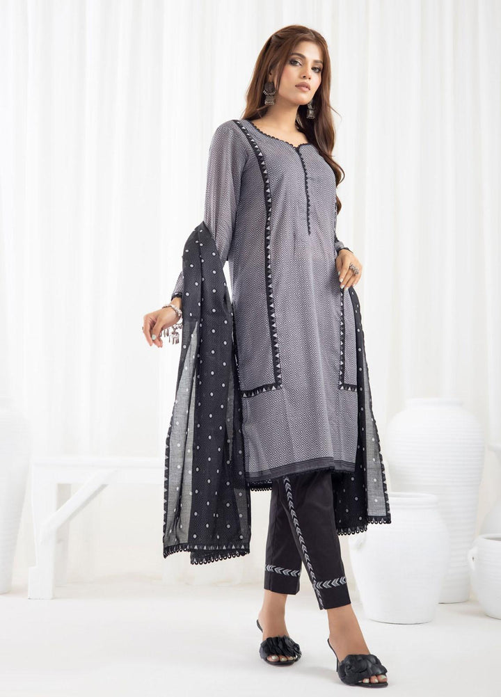 Salina By Regalia Textiles Printed Lawn Suits Unstitched 3 Piece RGT23BW-V3 D-05 - Summer Collection