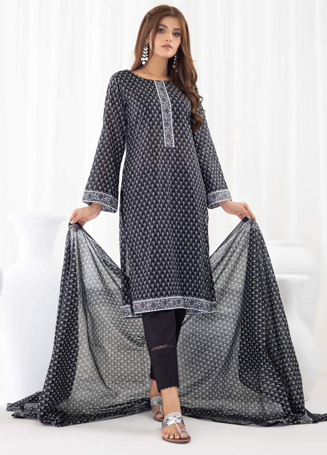 Salina By Regalia Textiles Printed Lawn Suits Unstitched 3 Piece RGT23BW-V3 D-08 - Summer Collection