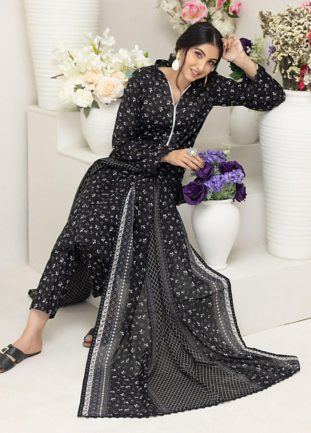 Salina By Regalia Textiles Printed Lawn Suits Unstitched 3 Piece RGT23BW-V4 D-07 - Summer Collection