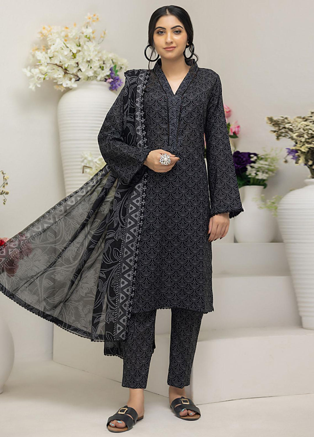 Salina By Regalia Textiles Printed Lawn Suits Unstitched 3 Piece RGT23BW-V4 D-09 - Summer Collection