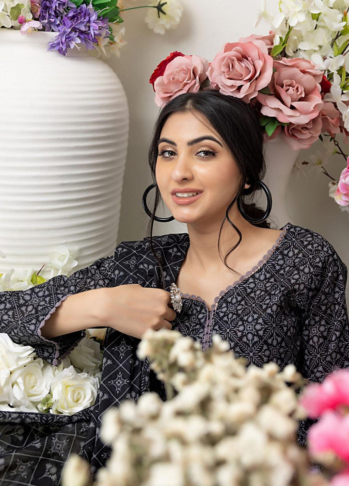 Salina By Regalia Textiles Printed Lawn Suits Unstitched 3 Piece RGT23BW-V4 D-10 - Summer Collection