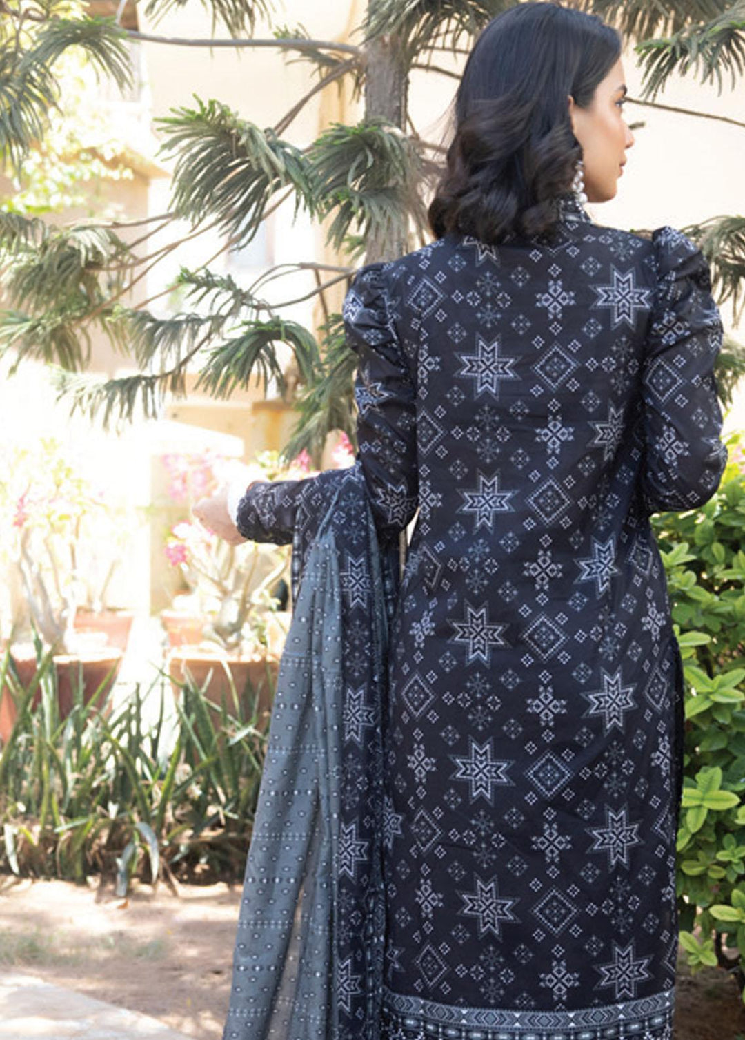 Salina By Regalia Textiles Printed Lawn Suits Unstitched 3 Piece RGT23BW 01 - Black & White Collection