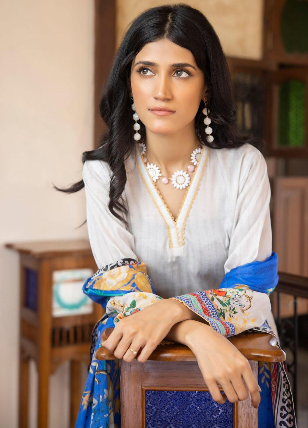 Salina By Regalia Textiles Printed Lawn Suits Unstitched 3 Piece RGT23SP-V13 D-08 - Summer Collection