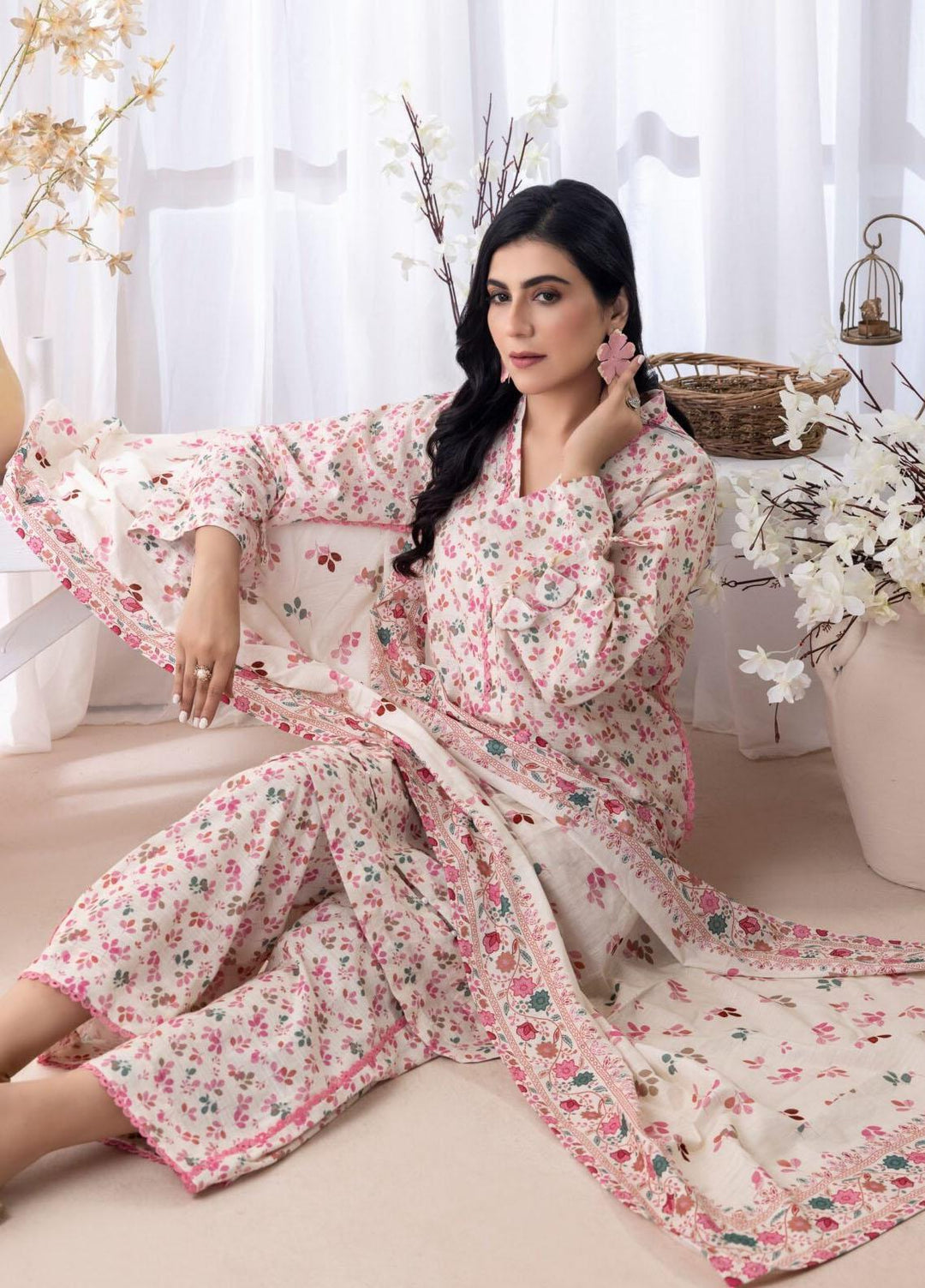 Salina By Regalia Textiles Printed Khaddar Suits Unstitched 3 Piece RGT23-S3 SSPK3-3 - Winter Collection