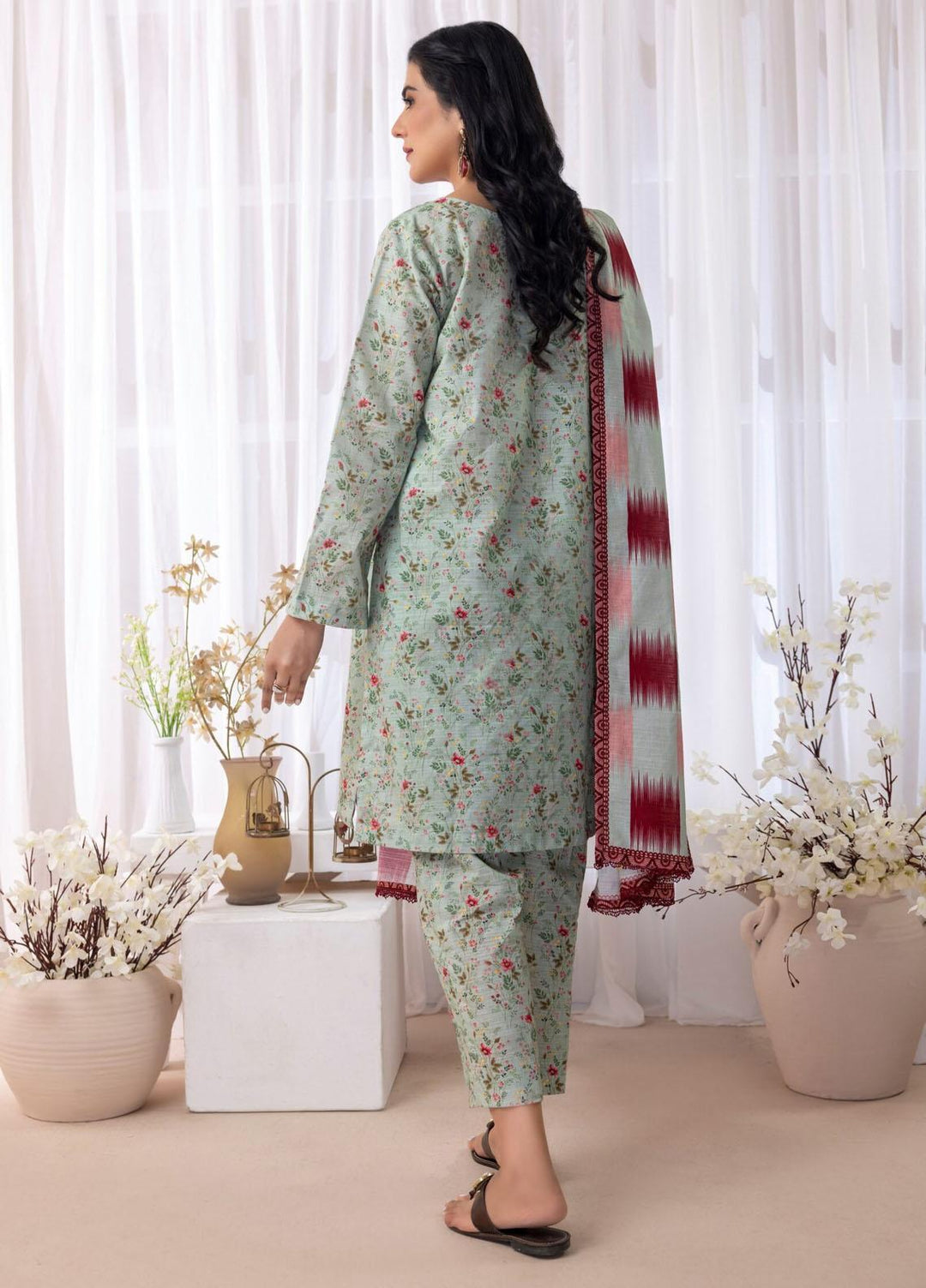 Salina By Regalia Textiles Printed Khaddar Suits Unstitched 3 Piece RGT23-S3 SSPK3-8 - Winter Collection