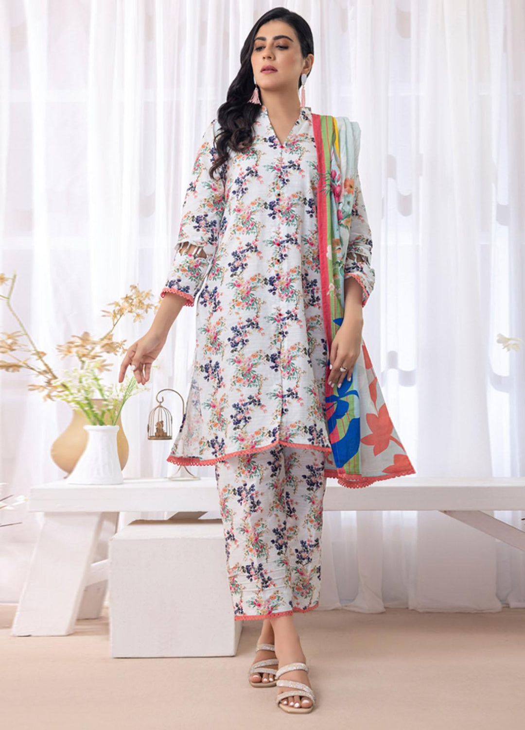 Salina By Regalia Textiles Printed Khaddar Suits Unstitched 3 Piece RGT23-S3 SSPK3-9 - Winter Collection