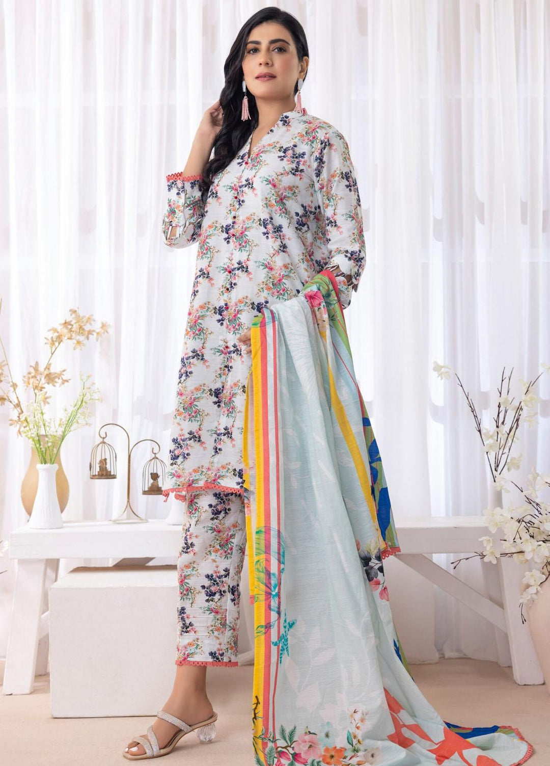 Salina By Regalia Textiles Printed Khaddar Suits Unstitched 3 Piece RGT23-S3 SSPK3-9 - Winter Collection