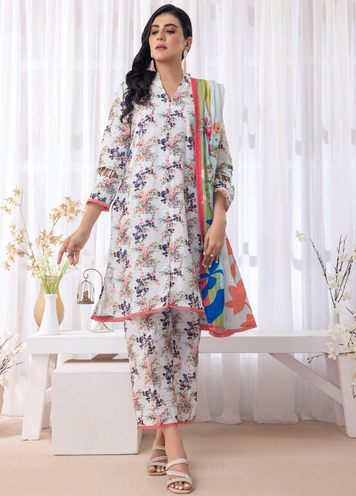 Salina By Regalia Textiles Printed Khaddar Suits Unstitched 3 Piece RGT23-S3 SSPK3-9 - Winter Collection